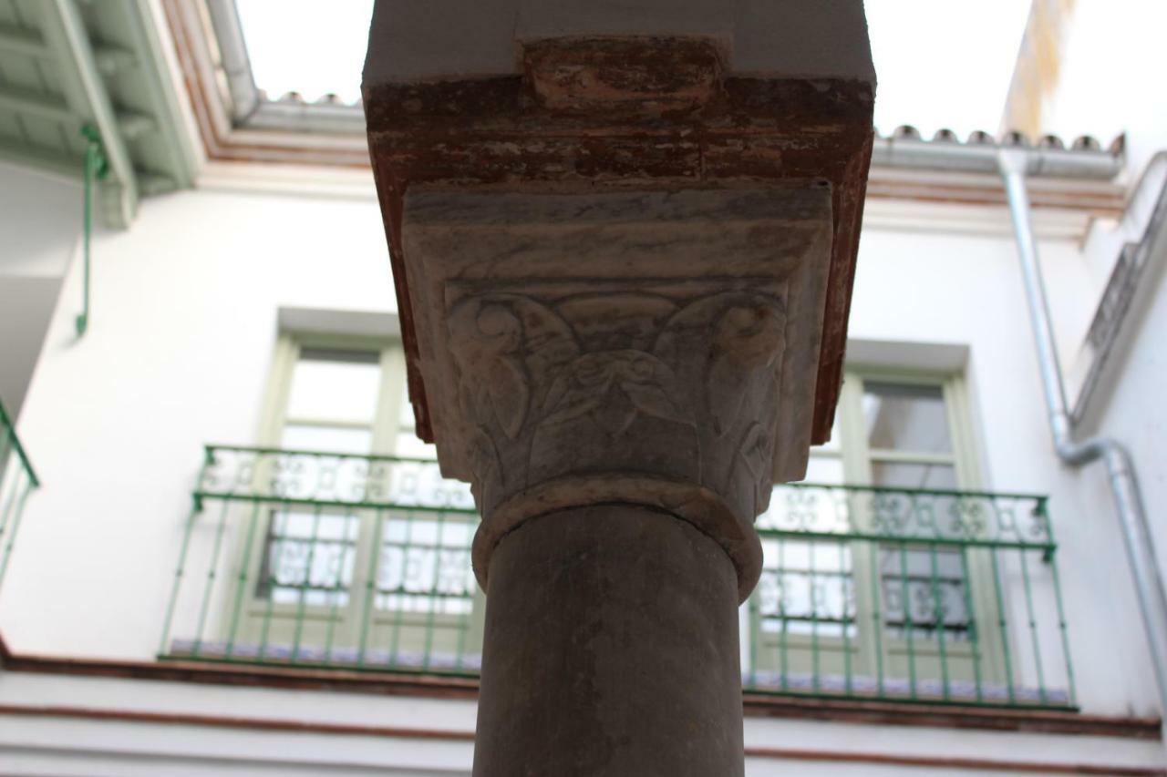 Sevilla Plaza Del Altozano Exterior foto